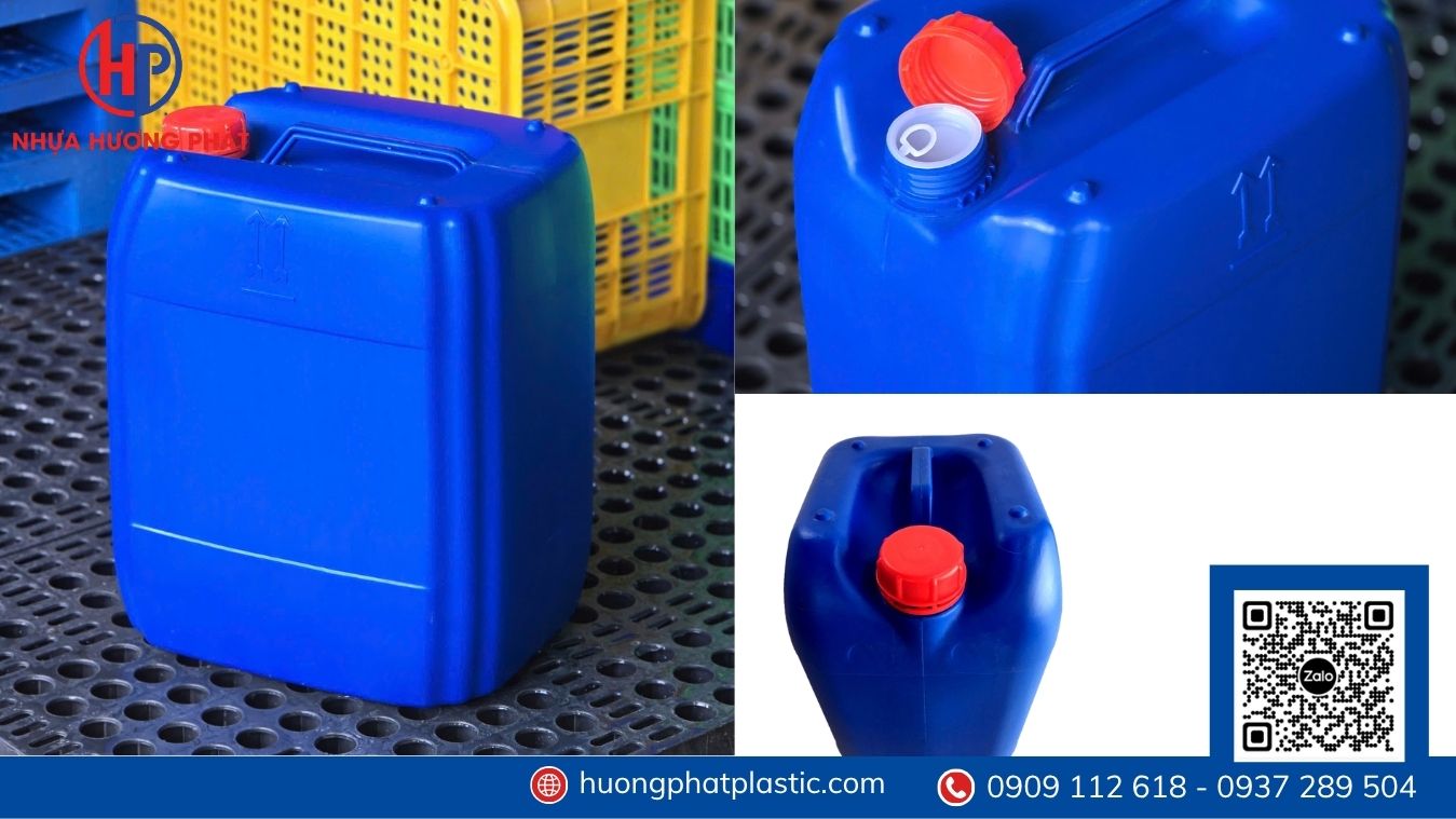 Can nhựa xanh 25 lít trưng bày tại Hương Phát